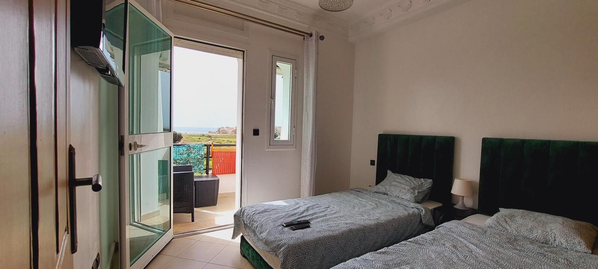 Appartement Avec Piscines, Vue Sur Mer Et Acces A La Plage A Achakar Hill, Tanger. Kültér fotó